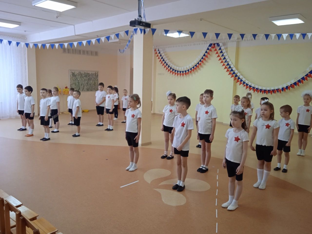 Спортивное развлечение с папами. Детский сад крепышок Ставрополь. Спортивное развлечение к 23 февраля с папами. Детский сад Крепыш.